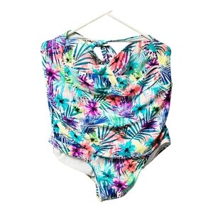 NWOT Catalina one piece size 2x 18/20